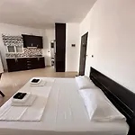 Center 3* קסאמיל