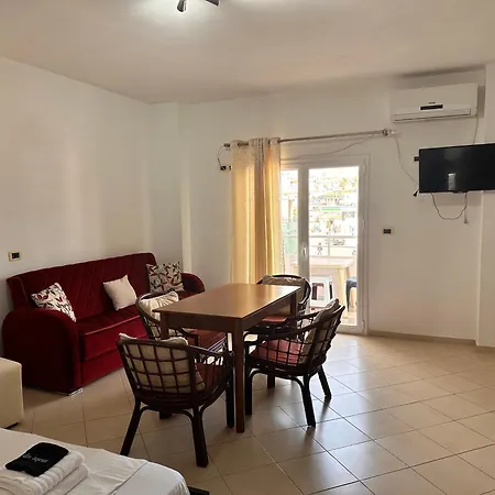 Aparthotel Center