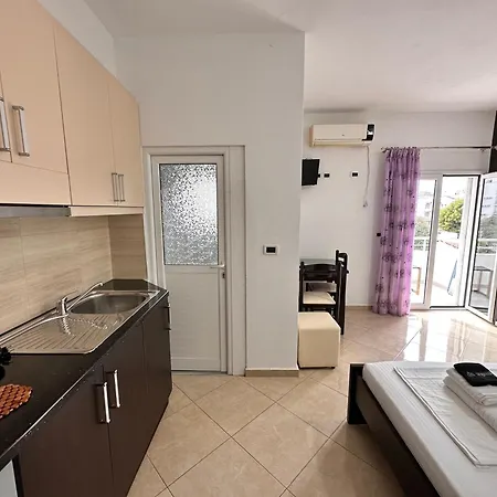 Aparthotel Center *