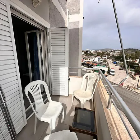 Center Aparthotel Ksamil