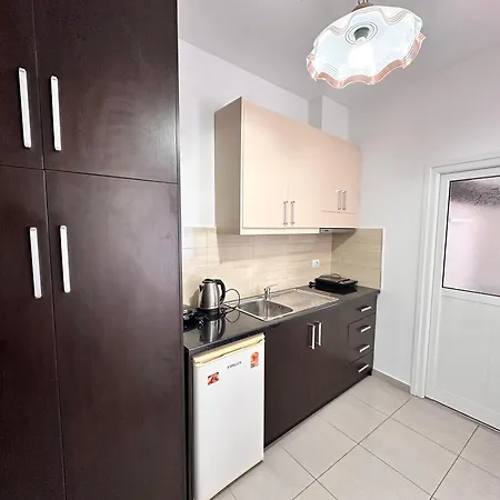 Aparthotel Center Ksamil