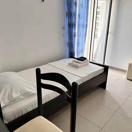 Center Aparthotel Ksamil