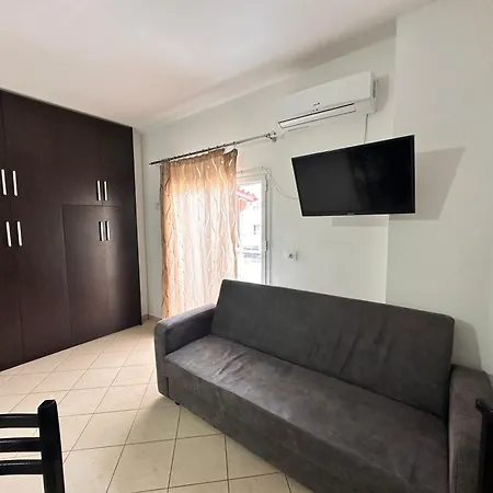 Aparthotel Center Ksamil