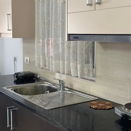 Center Apartmanhotel Ksamil