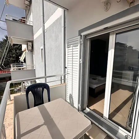 Aparthotel Center *