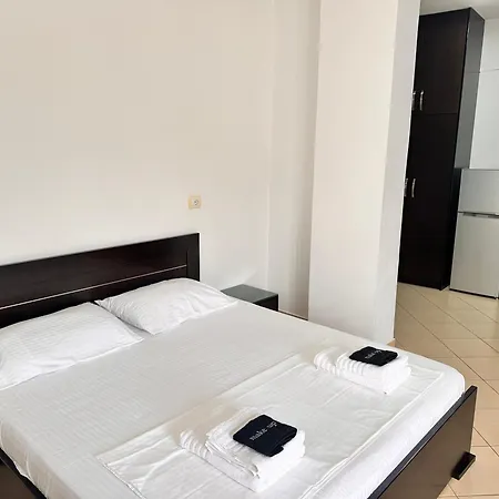 Apartmanhotel Center 3*