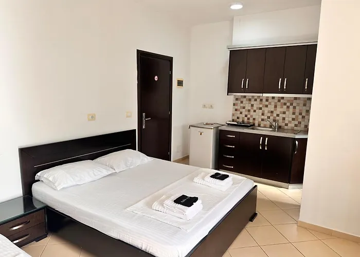 Center 3* Ksamil