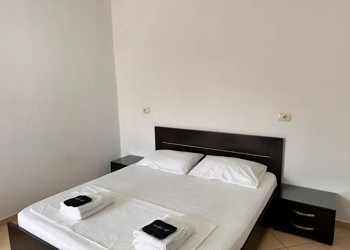 Center 公寓式酒店 3*