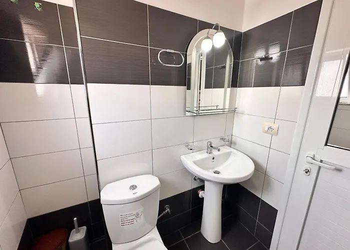 Apart-hotel Center Ksamil